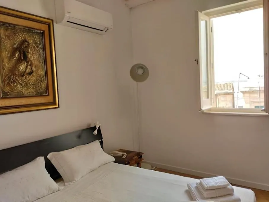 Apartment Al Castello Home Suite Syracuse Italy